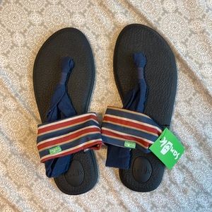 Sanuk sandals